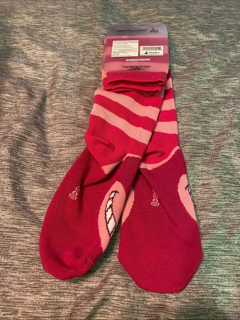 Disney Parks Alice In Wonderland Cheshire Cat Pink Striped Socks NWT